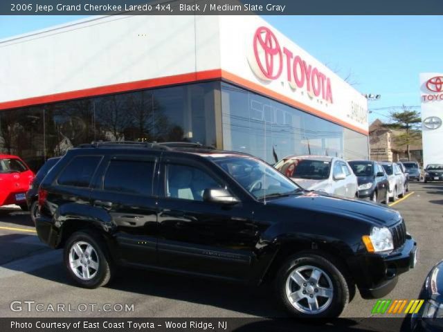 2006 Jeep Grand Cherokee Laredo 4x4 in Black