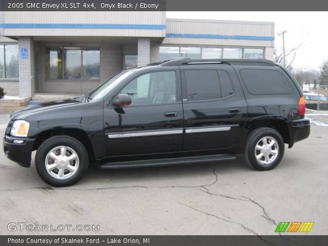 2005 GMC Envoy XL SLT 4x4 in Onyx Black