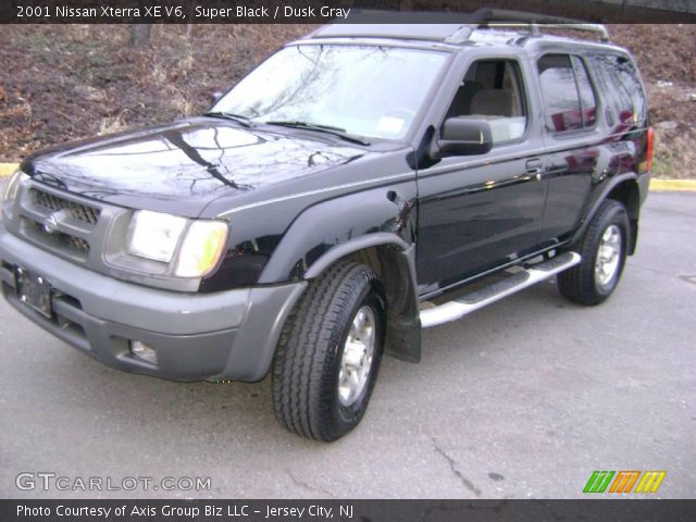 2001 Nissan Xterra XE V6 in Super Black