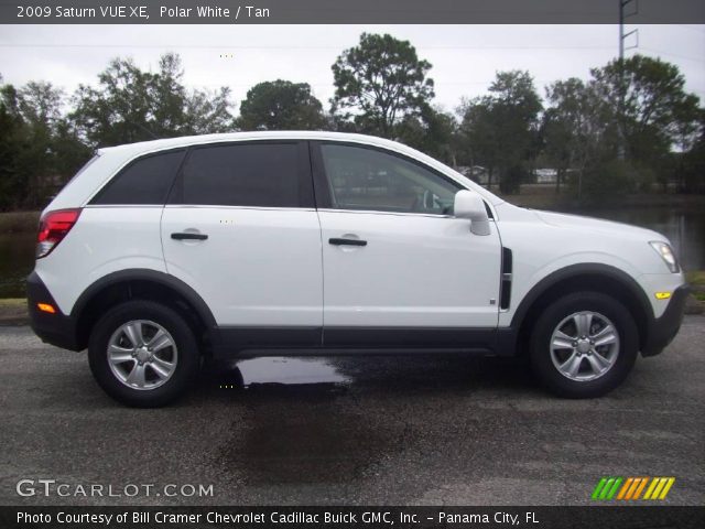 2009 Saturn VUE XE in Polar White