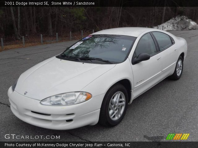2001 Dodge Intrepid SE in Stone White
