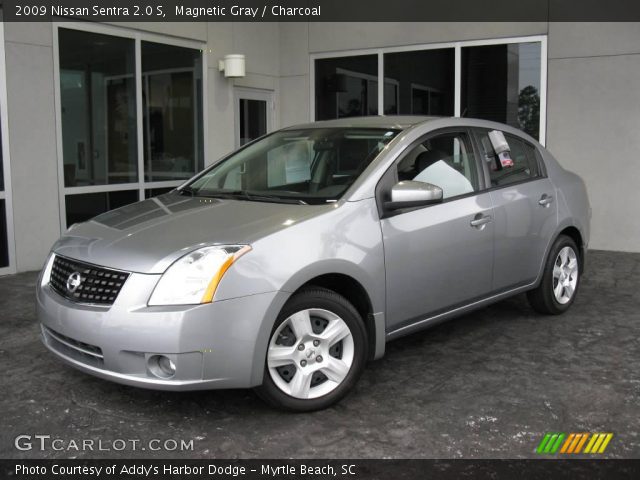 2009 Nissan Sentra 2.0 S in Magnetic Gray