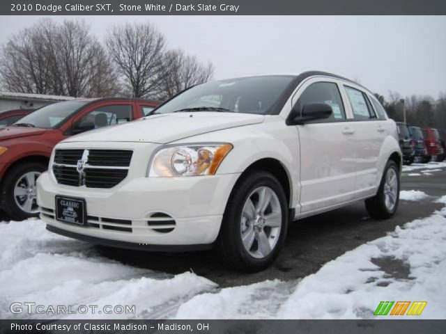 2010 Dodge Caliber SXT in Stone White