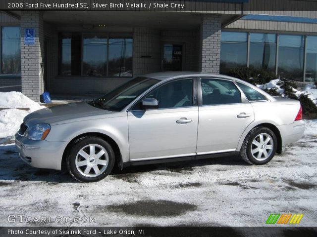 2006 Ford Five Hundred SE in Silver Birch Metallic