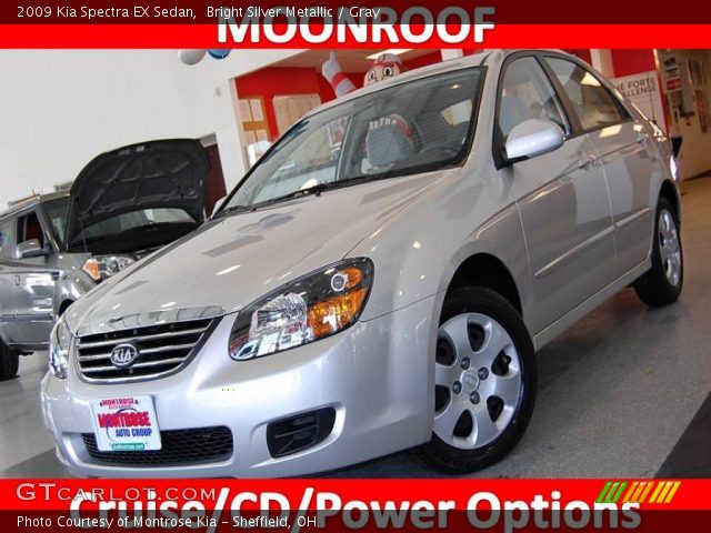 2009 Kia Spectra EX Sedan in Bright Silver Metallic