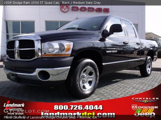 2006 Dodge Ram 1500 ST Quad Cab in Black