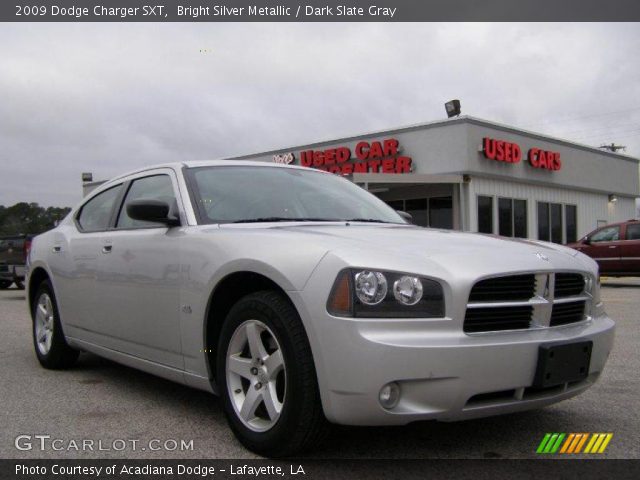2009 Dodge Charger SXT in Bright Silver Metallic