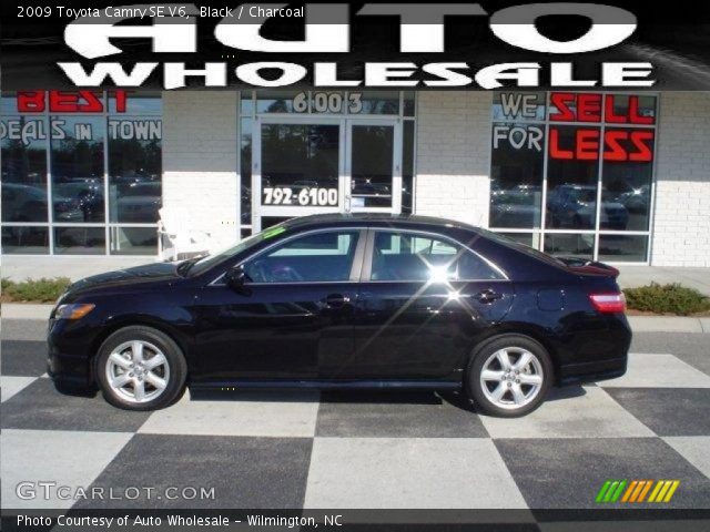 2009 Toyota Camry SE V6 in Black