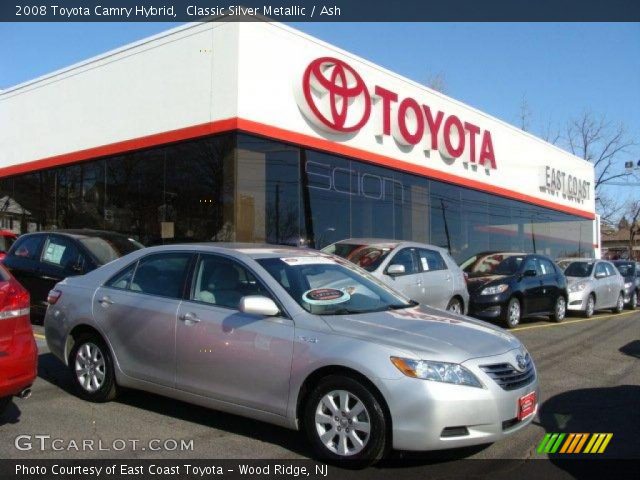2008 Toyota Camry Hybrid in Classic Silver Metallic