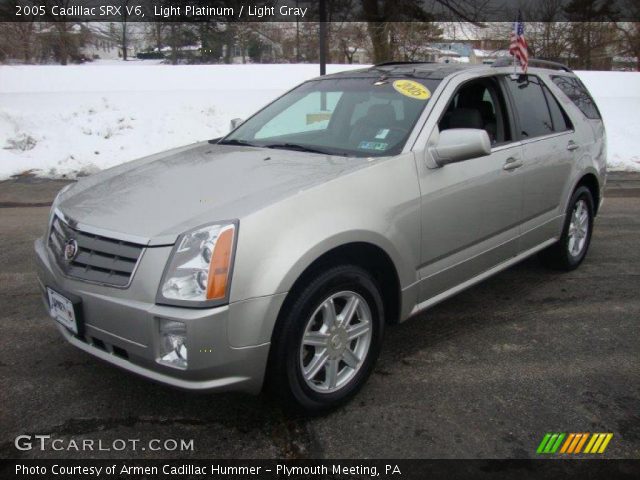 2005 Cadillac SRX V6 in Light Platinum