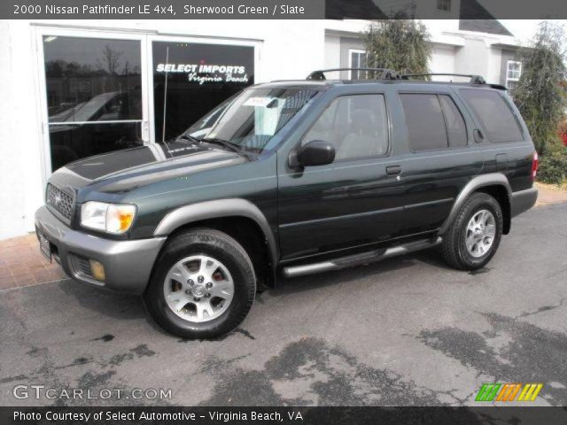 2000 Nissan Pathfinder LE 4x4 in Sherwood Green