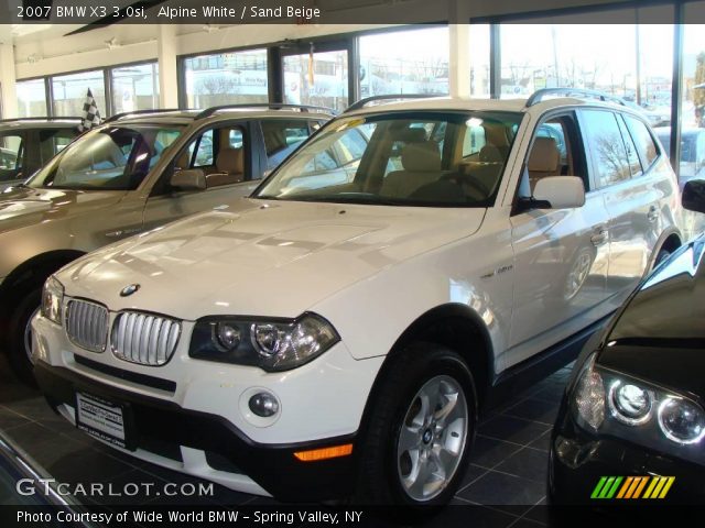 2007 BMW X3 3.0si in Alpine White