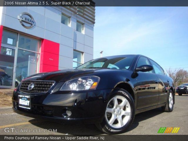 2006 Nissan Altima 2.5 S in Super Black