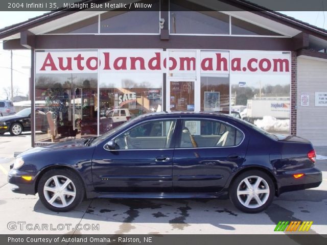 2004 Infiniti I 35 in Midnight Blue Metallic