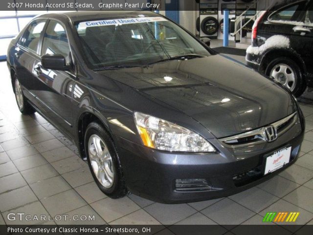 2007 Honda Accord SE Sedan in Graphite Pearl