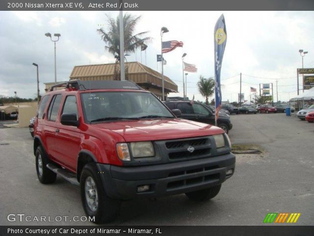 2000 Nissan Xterra XE V6 in Aztec Red