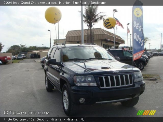 2004 Jeep Grand Cherokee Laredo in Midnight Blue Pearl