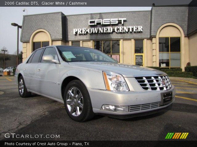 2006 Cadillac DTS  in Glacier White