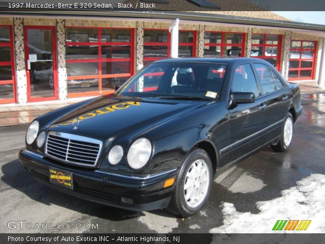1997 Mercedes-Benz E 320 Sedan in Black