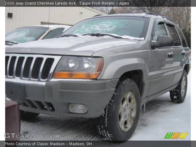 2000 Jeep Grand Cherokee Laredo 4x4 in Taupe Frost Metallic