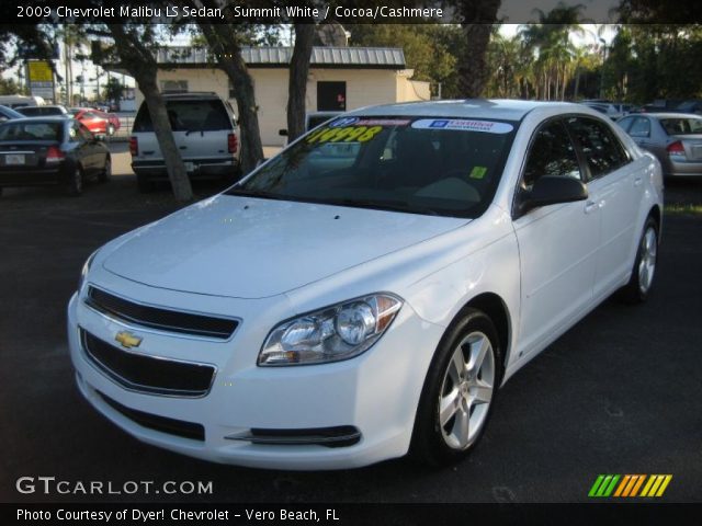 2009 Chevrolet Malibu LS Sedan in Summit White