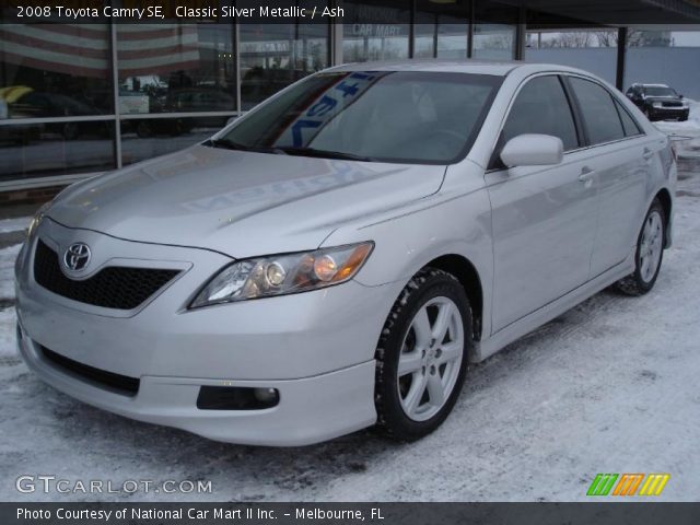 2008 Toyota Camry SE in Classic Silver Metallic
