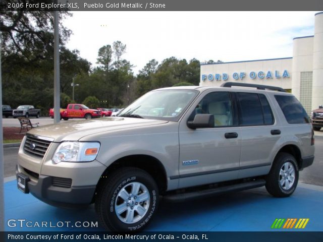 2006 Ford Explorer XLS in Pueblo Gold Metallic