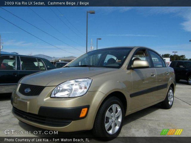 2009 Kia Rio LX Sedan in Cashmere Beige