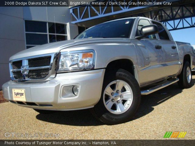 2008 Dodge Dakota SLT Crew Cab in Bright Silver Metallic