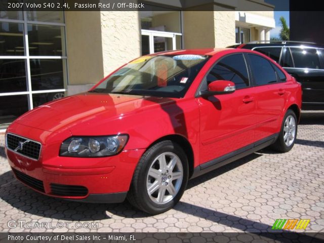 2007 Volvo S40 2.4i in Passion Red