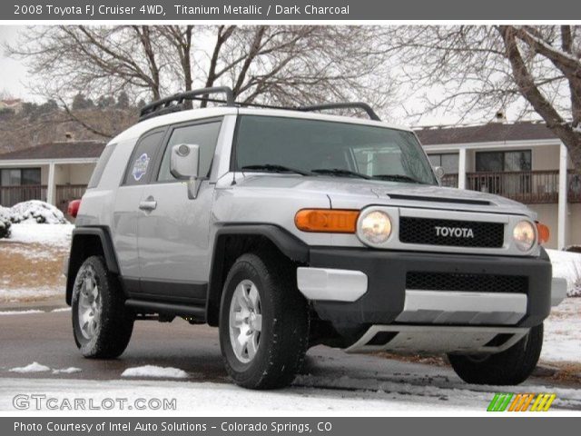 2008 Toyota FJ Cruiser 4WD in Titanium Metallic