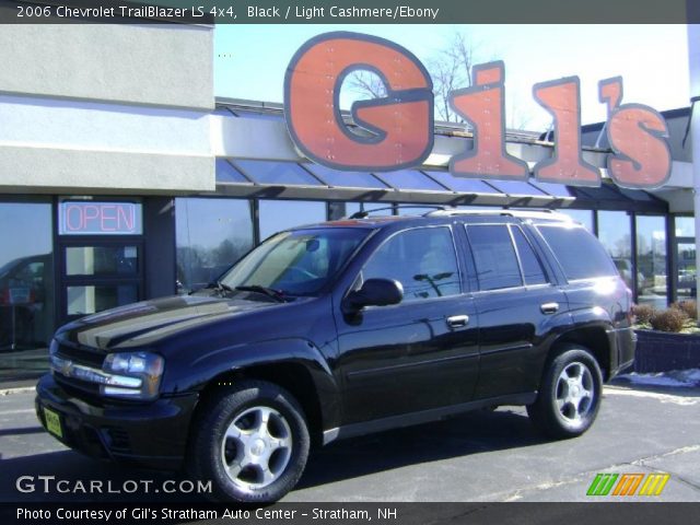 2006 Chevrolet TrailBlazer LS 4x4 in Black