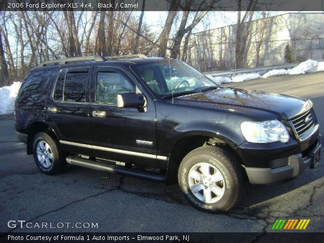 2006 Ford Explorer XLS 4x4 in Black