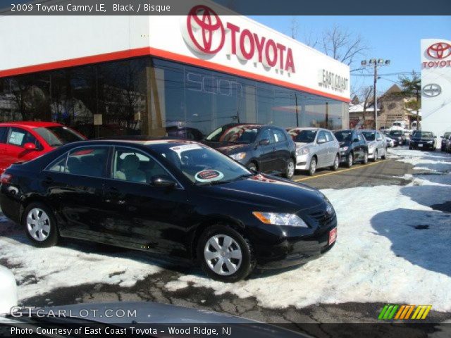 2009 Toyota Camry LE in Black