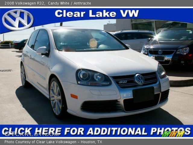 2008 Volkswagen R32  in Candy White