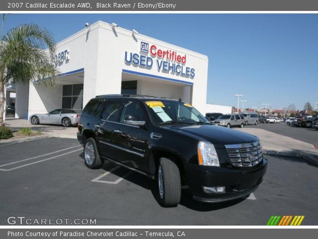 2007 Cadillac Escalade AWD in Black Raven