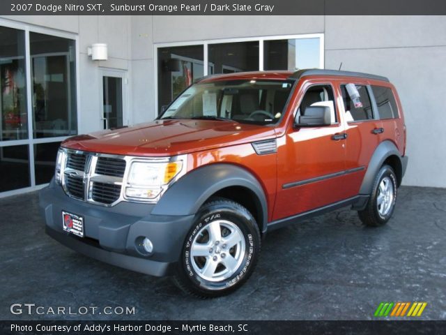 2007 Dodge Nitro SXT in Sunburst Orange Pearl