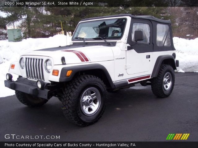 2000 Jeep Wrangler SE 4x4 in Stone White