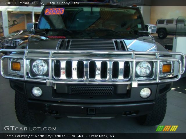 2005 Hummer H2 SUV in Black