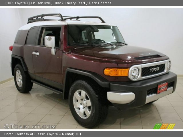 2007 Toyota FJ Cruiser 4WD in Black Cherry Pearl