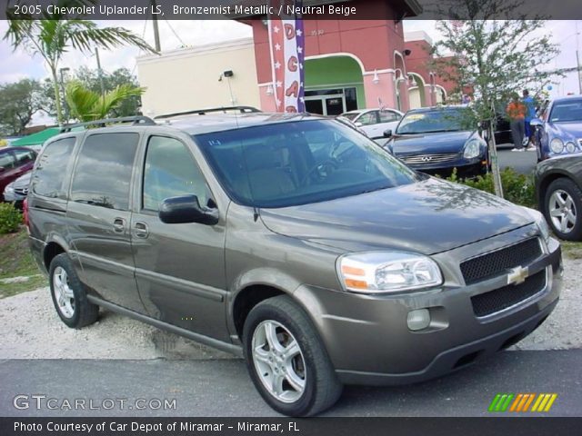 2005 Chevrolet Uplander LS in Bronzemist Metallic