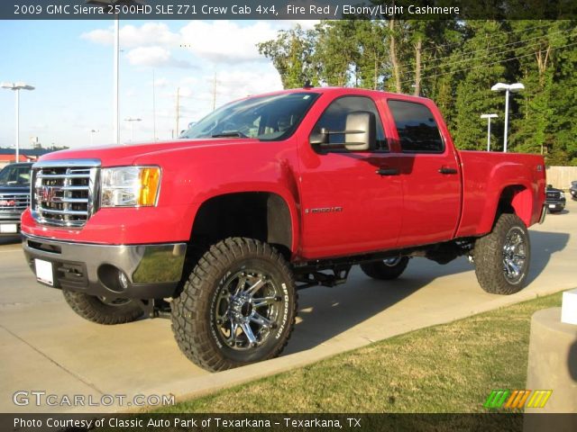 2009 GMC Sierra 2500HD SLE Z71 Crew Cab 4x4 in Fire Red