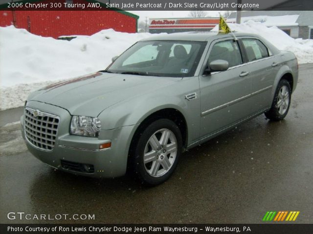 2006 Chrysler 300 Touring AWD in Satin Jade Pearlcoat
