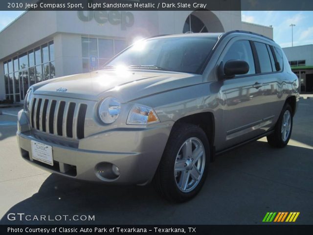 2010 Jeep Compass Sport in Light Sandstone Metallic