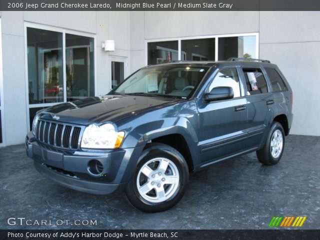 2006 Jeep Grand Cherokee Laredo in Midnight Blue Pearl