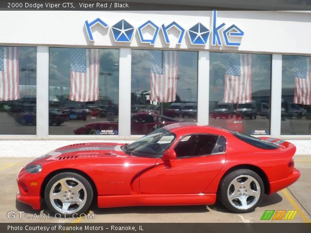 2000 Dodge Viper GTS in Viper Red