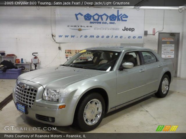 2005 Chrysler 300 Touring in Satin Jade Pearl