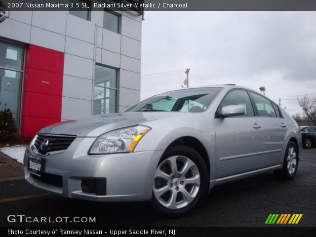 2007 Nissan Maxima 3.5 SL in Radiant Silver Metallic