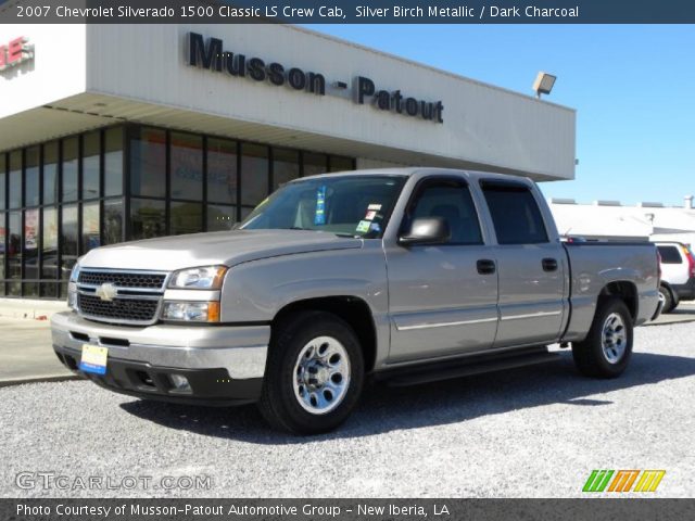 2007 Chevrolet Silverado 1500 Classic LS Crew Cab in Silver Birch Metallic