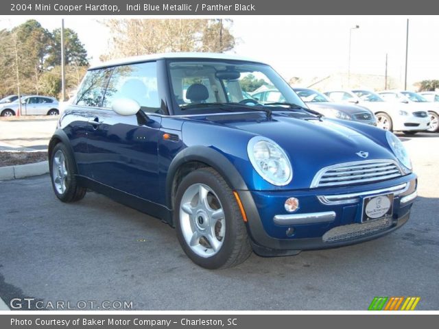 2004 Mini Cooper Hardtop in Indi Blue Metallic